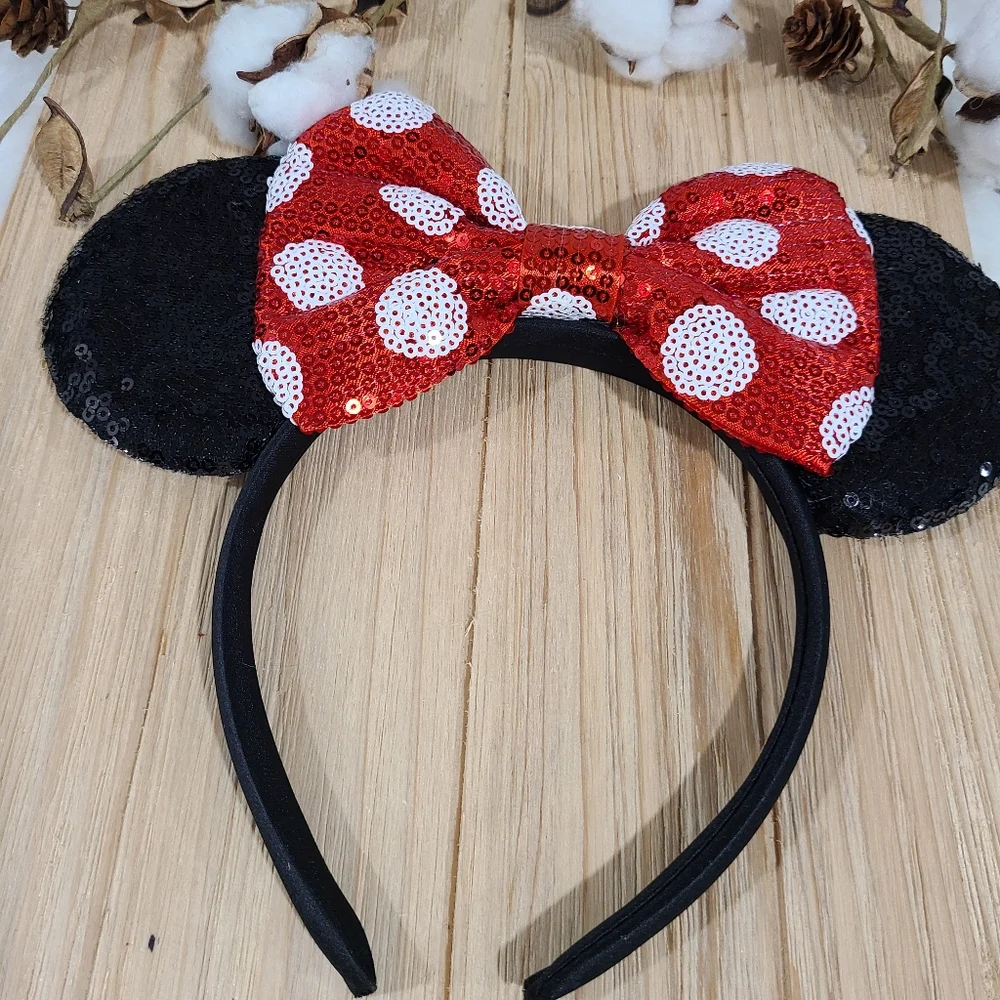 🐭🐭NEW🐭🐭ADORABLE!! MINNI MOUSE EARS Headband in RED